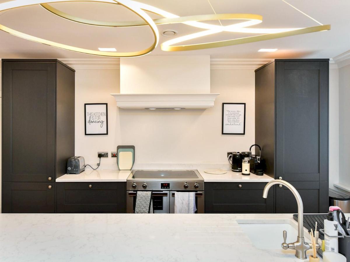 Pass The Keys Beautiful 2 Bed Apartment With Parking In The Bay Cardiff Zewnętrze zdjęcie