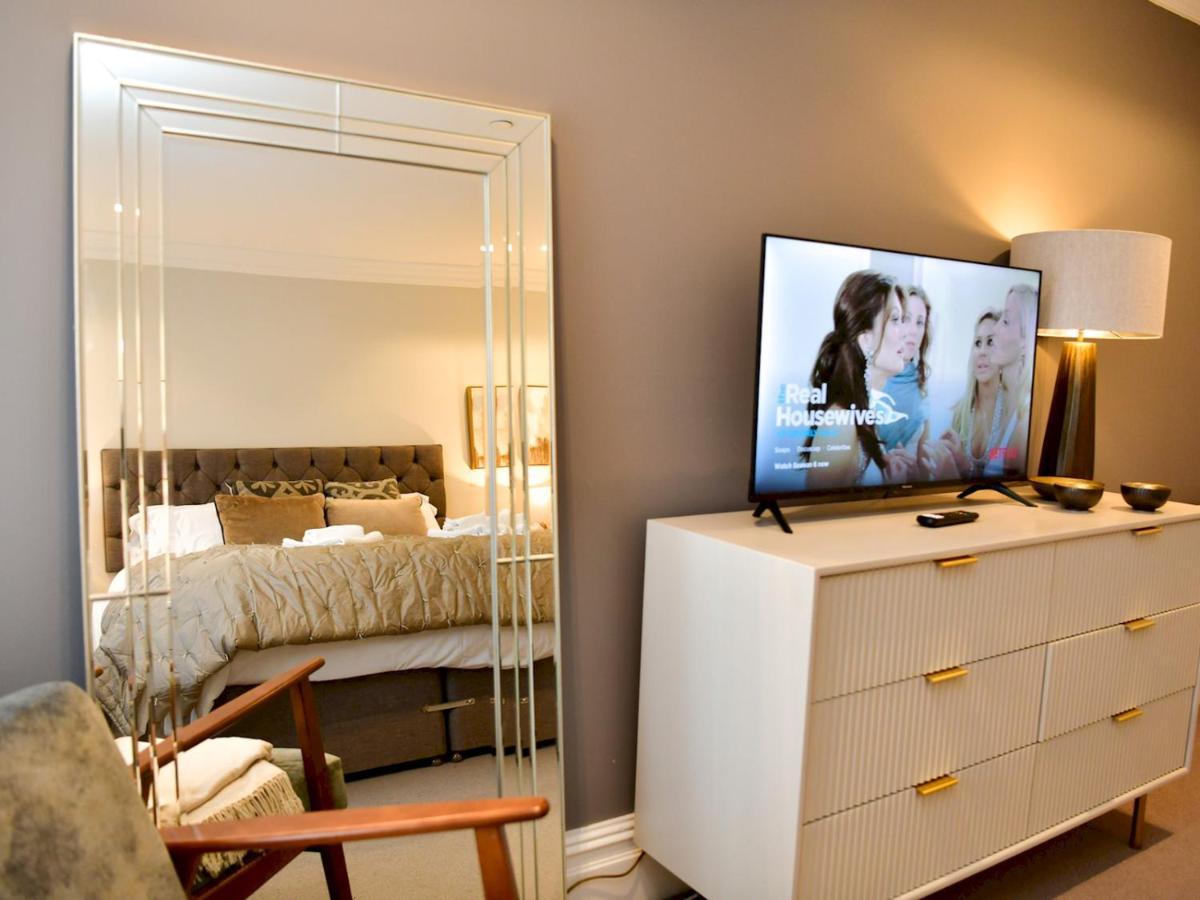 Pass The Keys Beautiful 2 Bed Apartment With Parking In The Bay Cardiff Zewnętrze zdjęcie